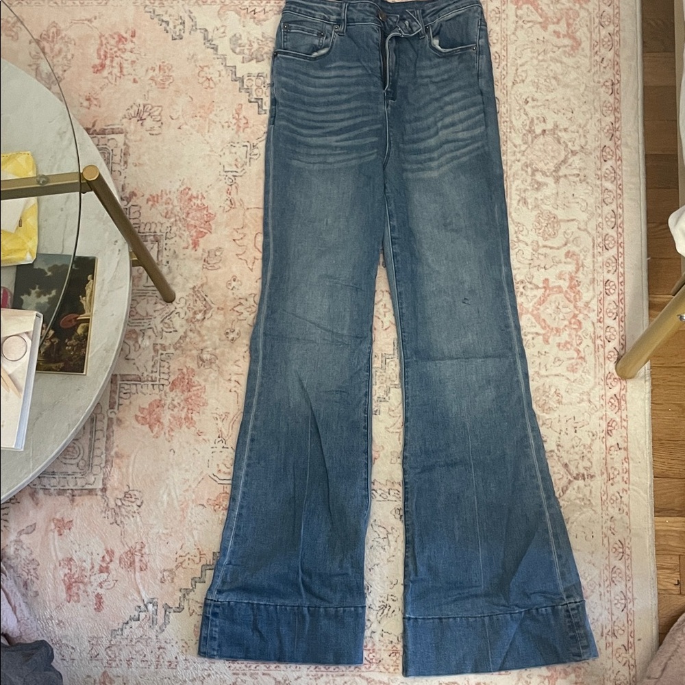 Stylish Indigo Flare Jeans for Women